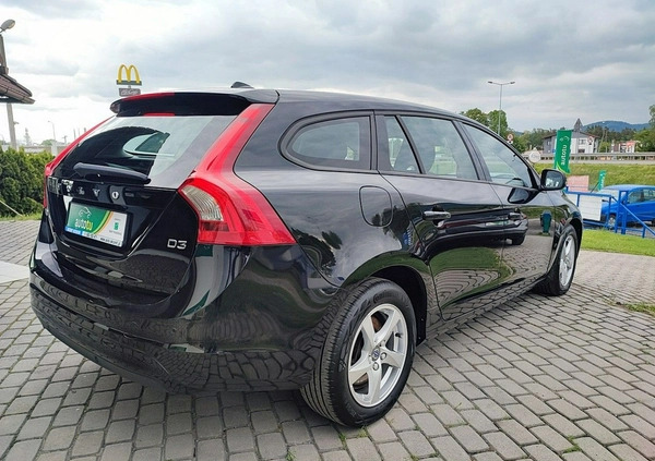 Volvo V60 cena 39900 przebieg: 278227, rok produkcji 2015 z Korsze małe 326